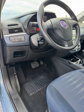 Fiat Punto 1.4i-automatic , снимка 13