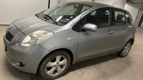 Toyota Yaris 1.3 Бензин Автоматик, снимка 3