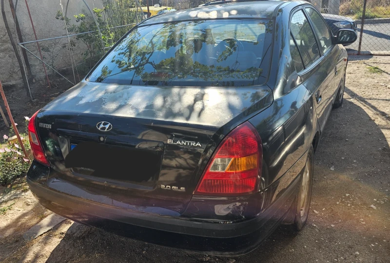 Hyundai Elantra GLS, снимка 5 - Автомобили и джипове - 46950661