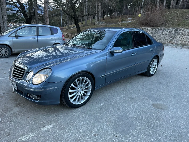 Mercedes-Benz E 320 3.2 CDI, снимка 1 - Автомобили и джипове - 47059273