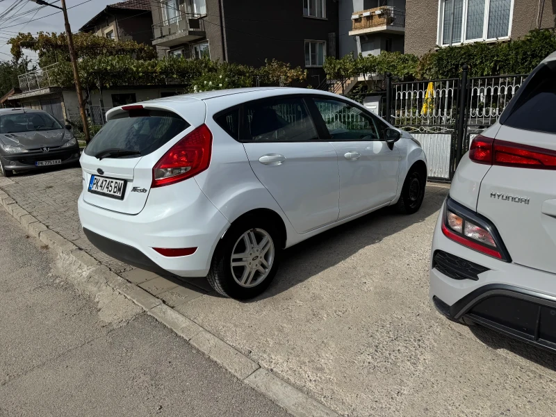 Ford Fiesta 1.4TDci, снимка 4 - Автомобили и джипове - 47461643