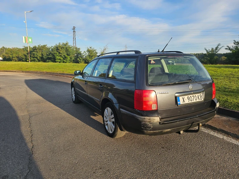 VW Passat, снимка 3 - Автомобили и джипове - 47530067