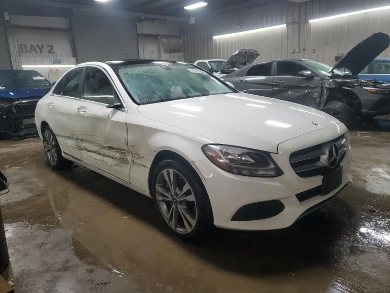 Mercedes-Benz C 300 4MATIC* ПЪЛНА СЕРВИЗНА ИСТОРИЯ* , снимка 3 - Автомобили и джипове - 48493073