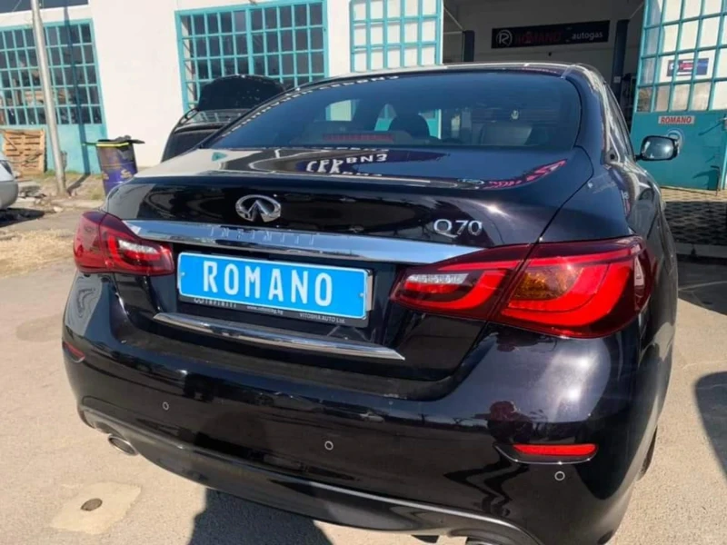 Infiniti Q70 Q70S, снимка 3 - Автомобили и джипове - 48898461