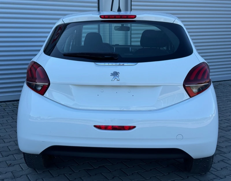 Peugeot 208 1, 5hdi 102ps, евро 6D, adblue, клима, нави, мулти, снимка 8 - Автомобили и джипове - 50107616