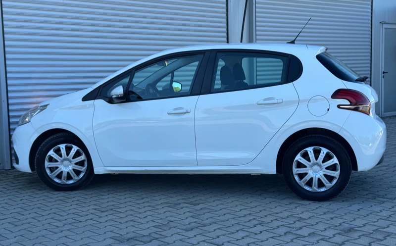 Peugeot 208 1, 5hdi 102ps, евро 6D, adblue, клима, нави, мулти, снимка 3 - Автомобили и джипове - 50107616