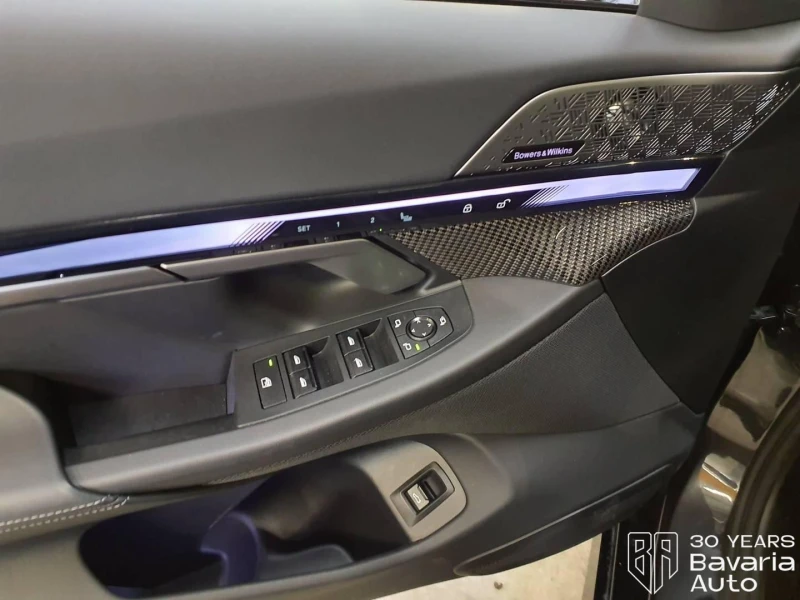 BMW i5 40 eDrive Touring M Sport Paket, снимка 13 - Автомобили и джипове - 52816930