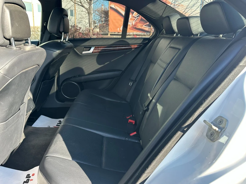 Mercedes-Benz C 300 3.5i 252 к.с. 4matic/ГАРАНЦИЯ ОТ КЕНТАВЪР, снимка 10 - Автомобили и джипове - 53155104