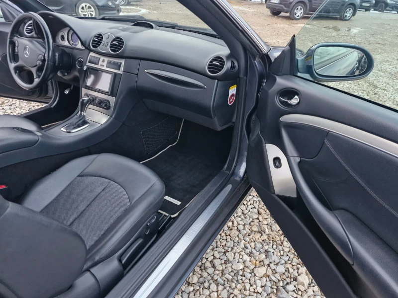 Mercedes-Benz CLK 200* 184кс* AC* NAVI* PDC* КОЖА* ГАЗ* TUV* F1* AUT, снимка 12 - Автомобили и джипове - 53264411