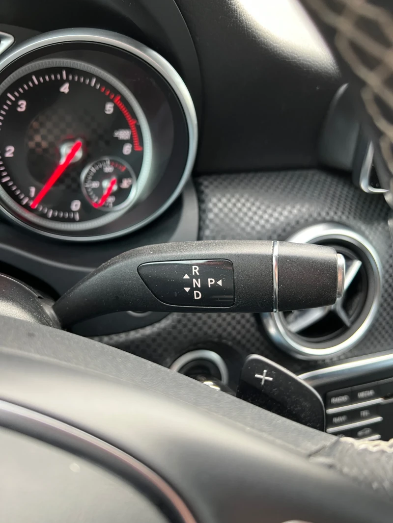 Mercedes-Benz A 180 Automatic, Distronic, Camera, Led performance Bi x, снимка 11 - Автомобили и джипове - 53591081