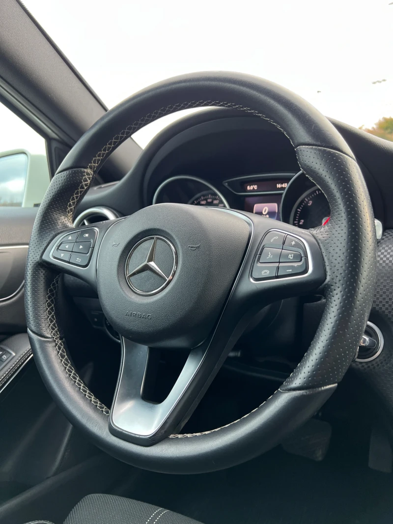 Mercedes-Benz A 180 Automatic, Distronic, Camera, Led performance Bi x, снимка 8 - Автомобили и джипове - 53591081