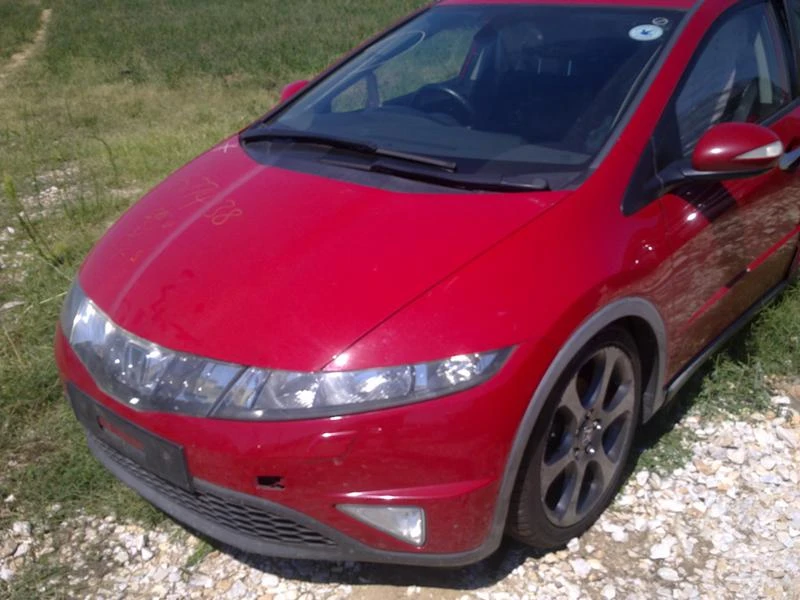 Honda Civic XENON NAVi, снимка 3 - Автомобили и джипове - 18948543