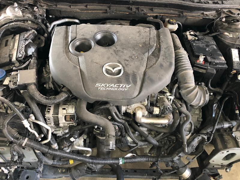 Mazda 3 2.2D, снимка 8 - Автомобили и джипове - 20240818