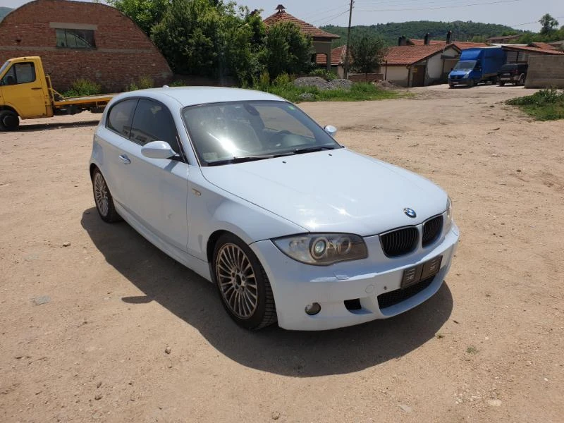 BMW 118 143кс м-пакет , снимка 1 - Автомобили и джипове - 37973492