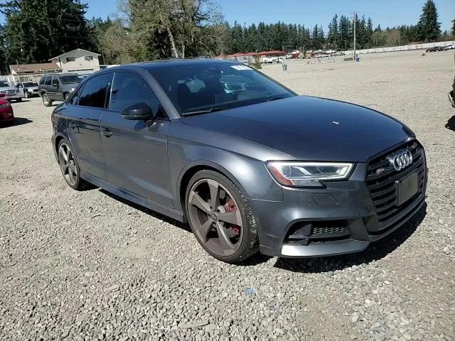 Audi S3 2.0l Premium Plus, снимка 13 - Автомобили и джипове - 54496813