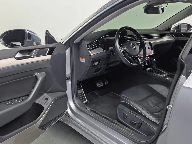 VW Arteon 2.0 Tdi Premium, снимка 10 - Автомобили и джипове - 55889077