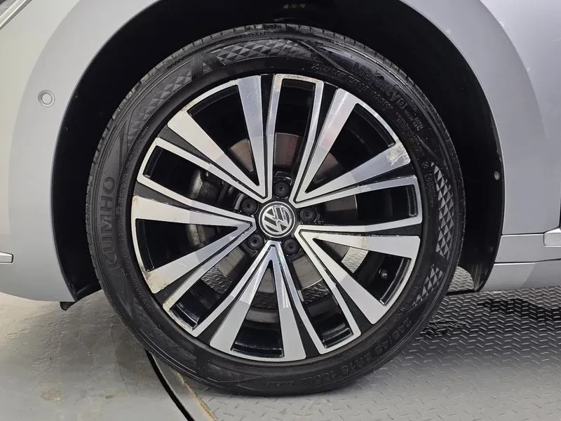 VW Arteon 2.0 Tdi Premium, снимка 5 - Автомобили и джипове - 55889077