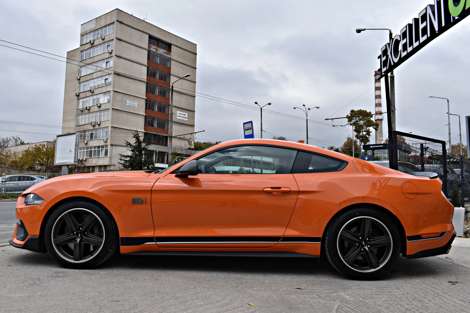 Ford Mustang 5.0i* MACH 1* FINAL-EDITION - изображение 2