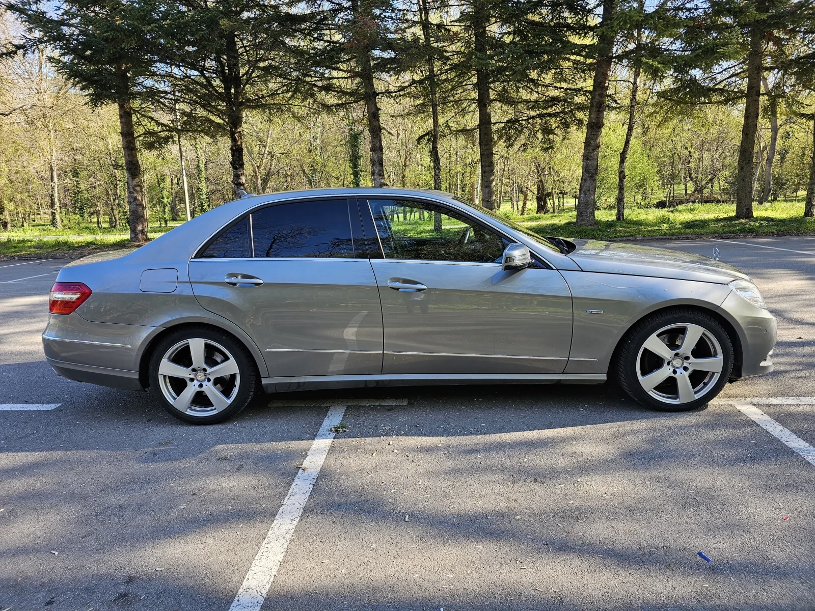 Mercedes-Benz E 350 E350D 4MATIC - изображение 3