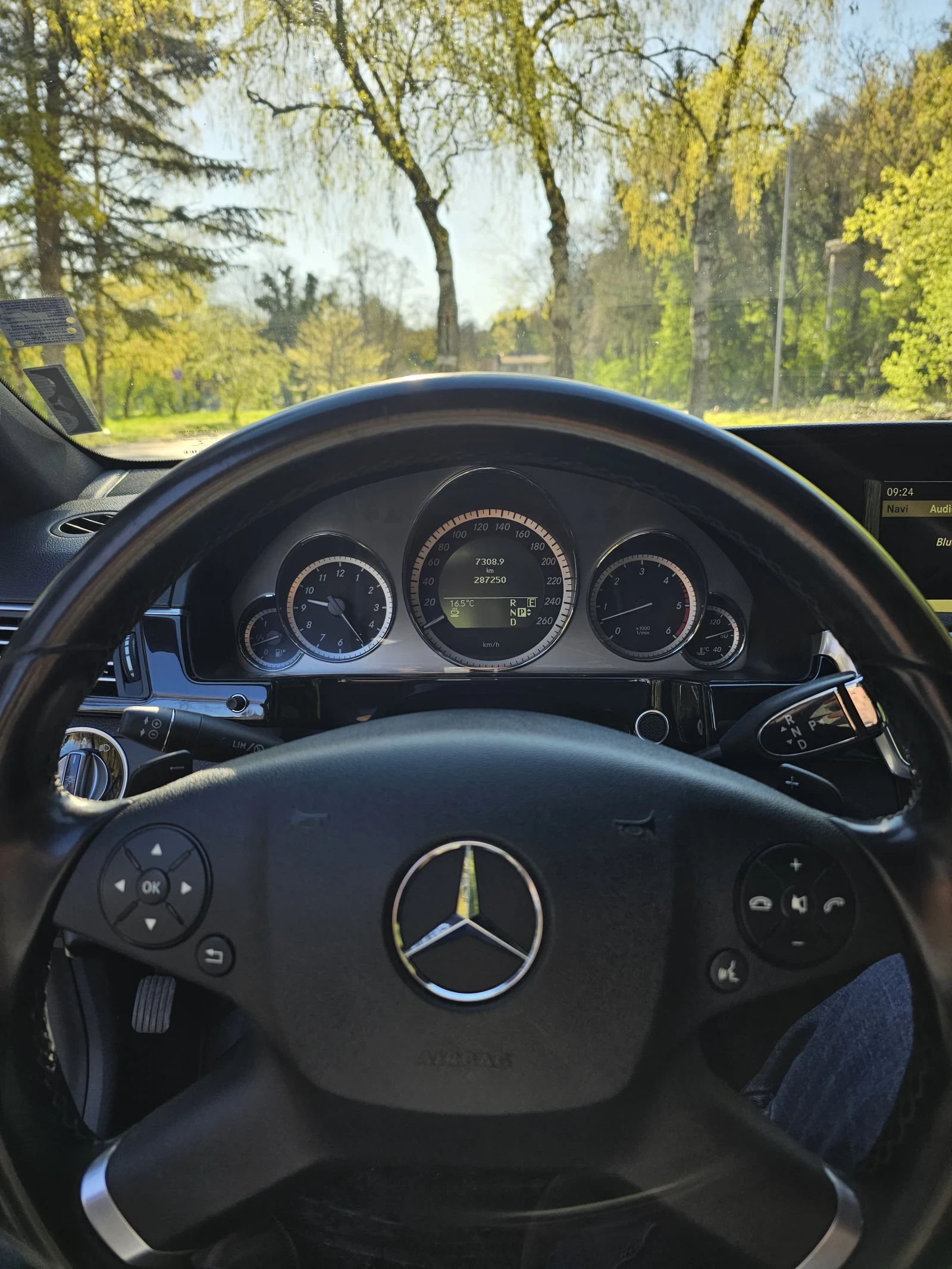 Mercedes-Benz E 350 E350D 4MATIC - изображение 10