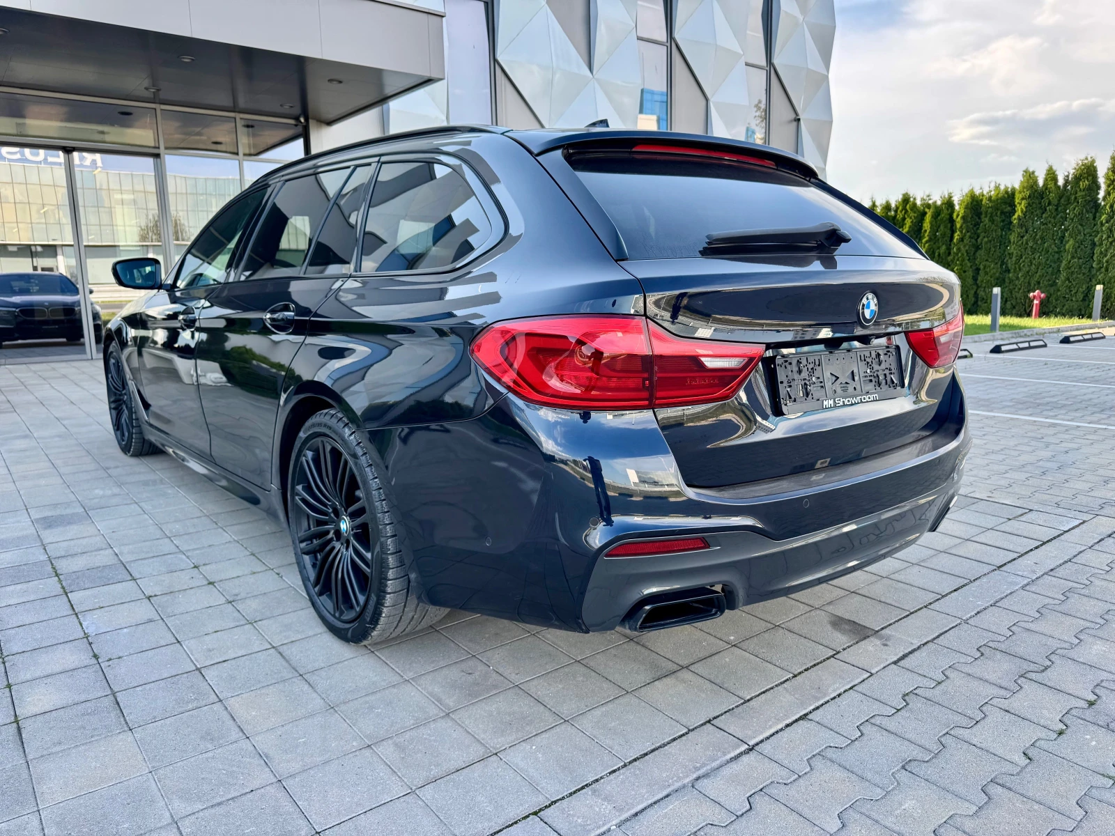 BMW 550 M550D-XDRIVE-ПОДГРЕВ-DISTRONIC-LED-HEAD-UP-ПАМЕТ - изображение 7