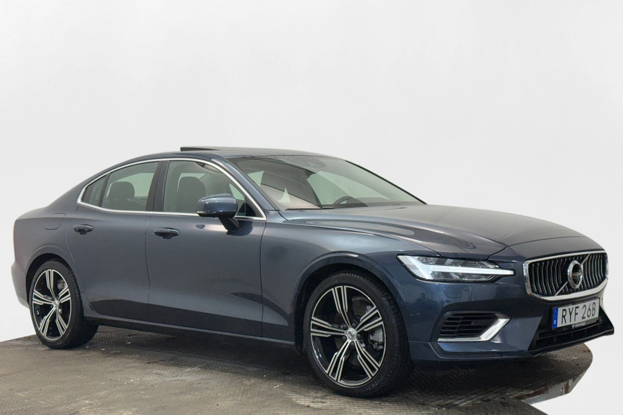 Volvo S60 Recharge T8* AWD* Inscription* Pano* Navi* 360*  - изображение 3