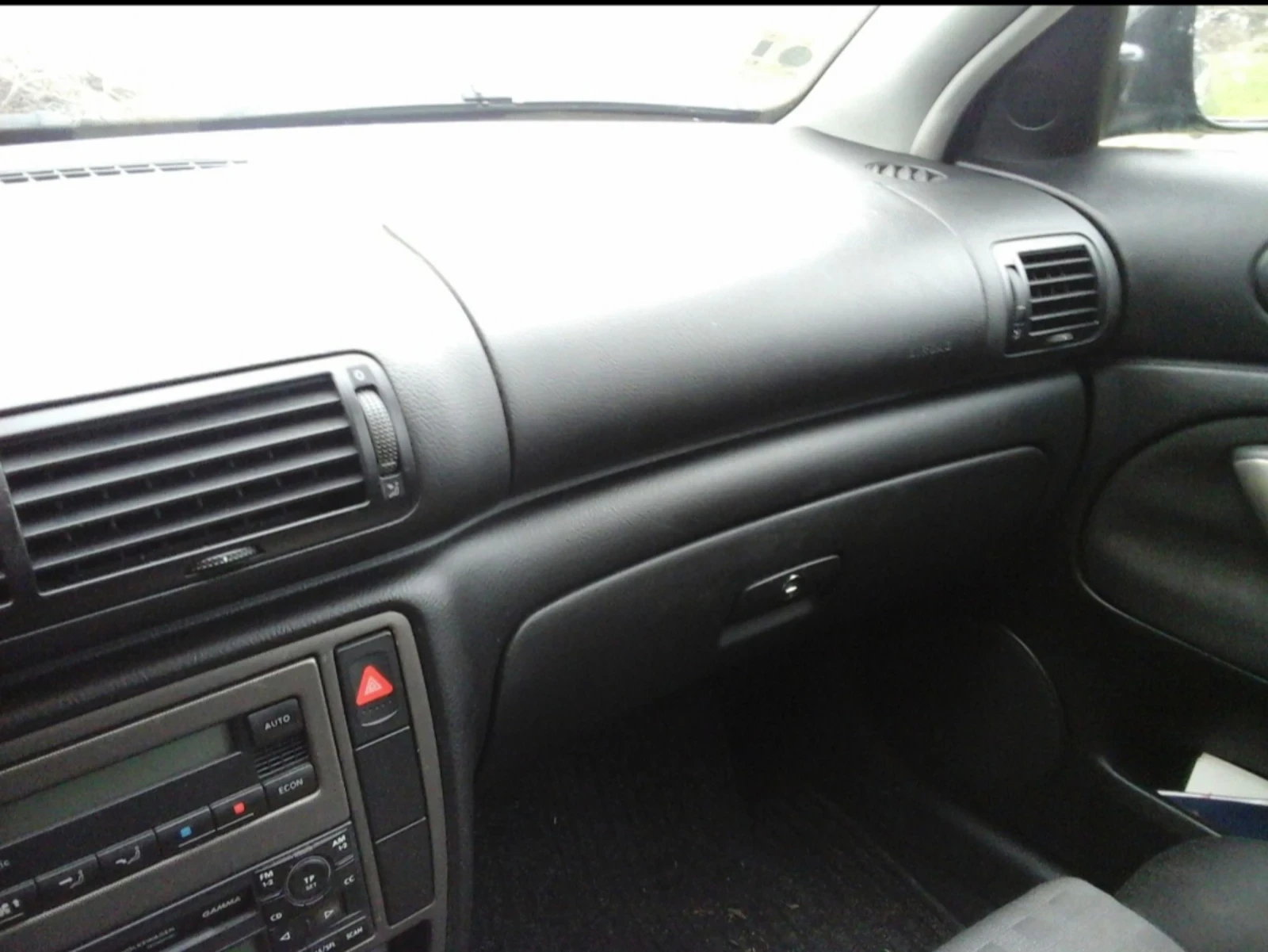 VW Passat 1.9 TDI 131Hp - изображение 7