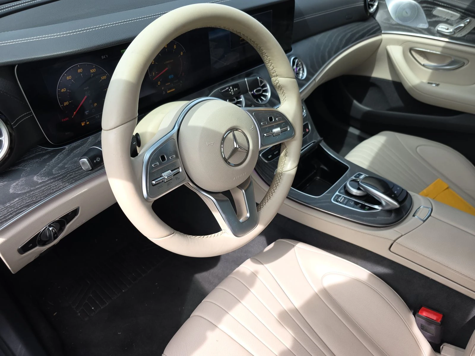Mercedes-Benz CLS 450 AMG* 360* BURMESTER* Диг.табло* Ambient* Дистроник - изображение 8