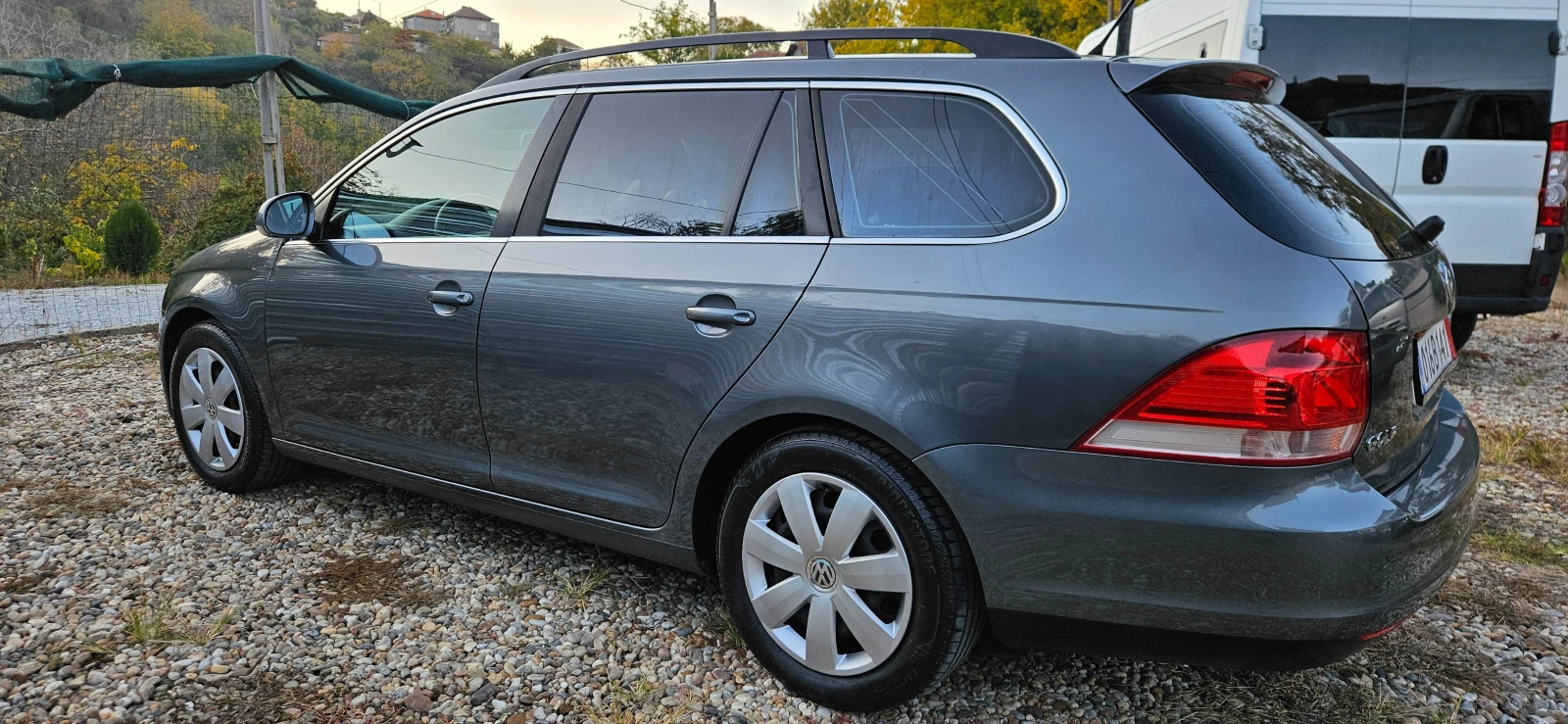 VW Golf 1, 6i* ГАЗОВ ИНЖЕКЦИОН* 2009г* КЛИМАТРОНИК* ТОП*  - изображение 4