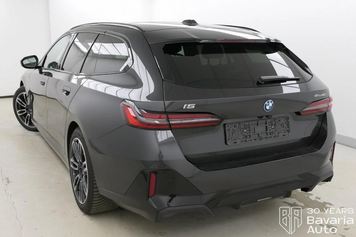 BMW i5 40 eDrive Touring M Sport Paket | Mobile.bg � ����������� 2