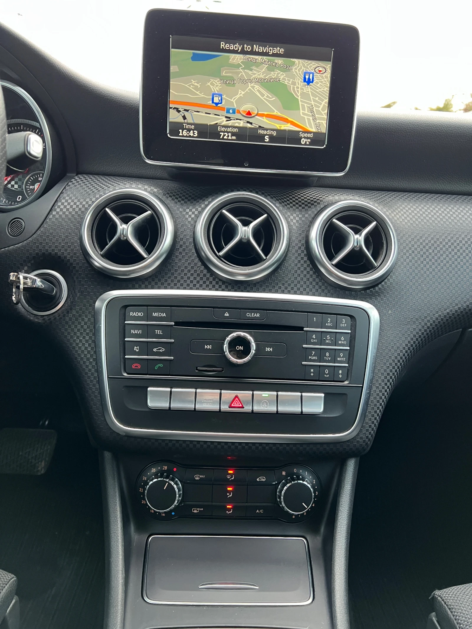 Mercedes-Benz A 180 Automatic, Distronic, Camera, Led performance Bi x - изображение 9