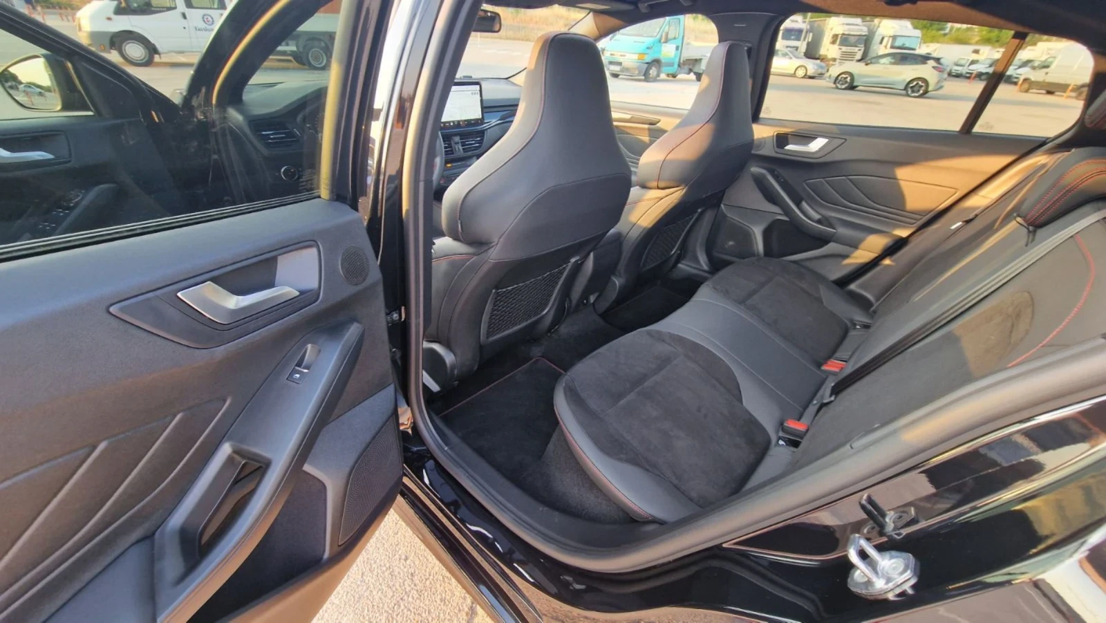 Ford Focus ST, снимка 7 - Автомобили и джипове - 53835809