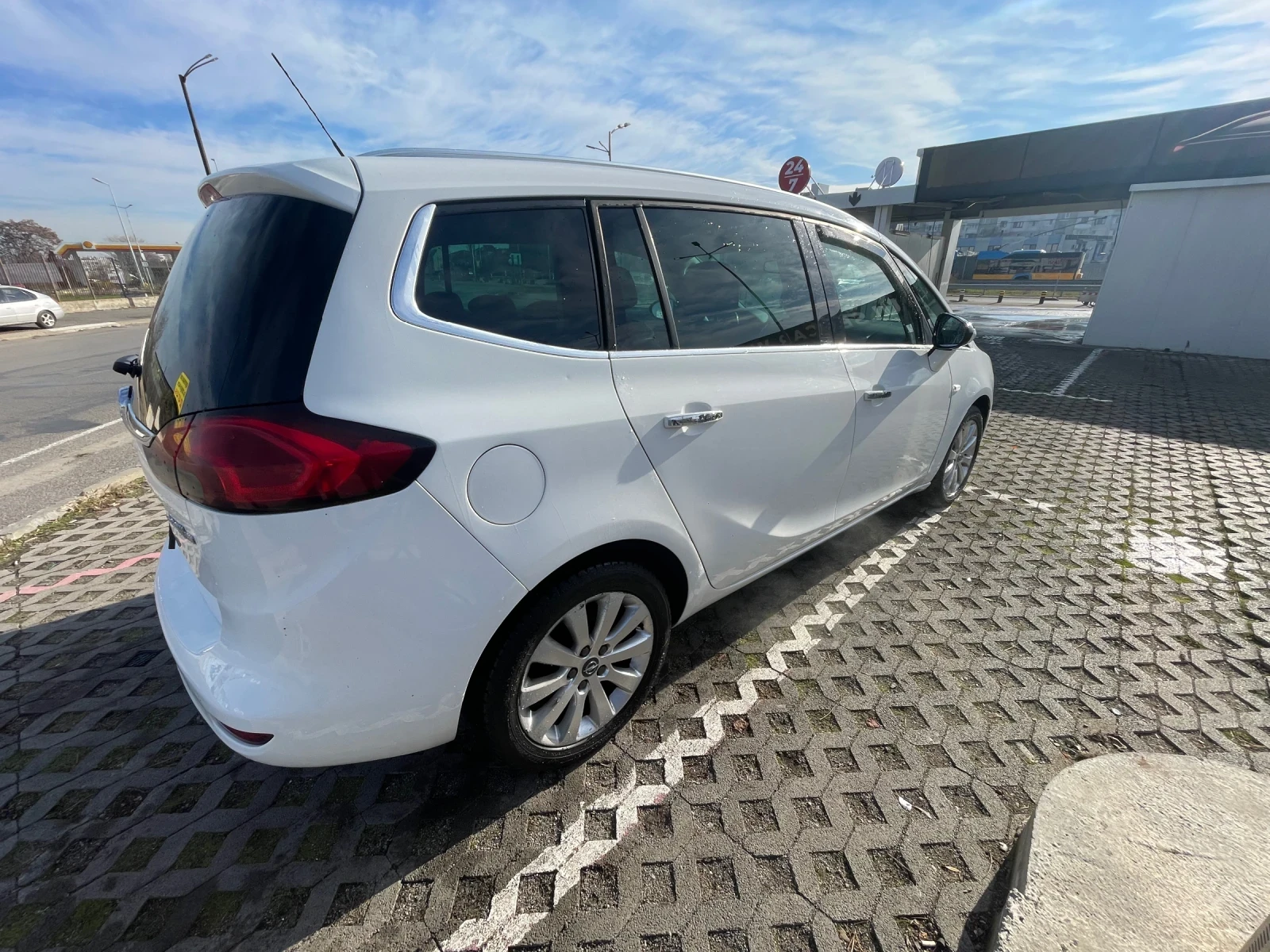 Opel Zafira undefined | Auto.bg — изображение 1