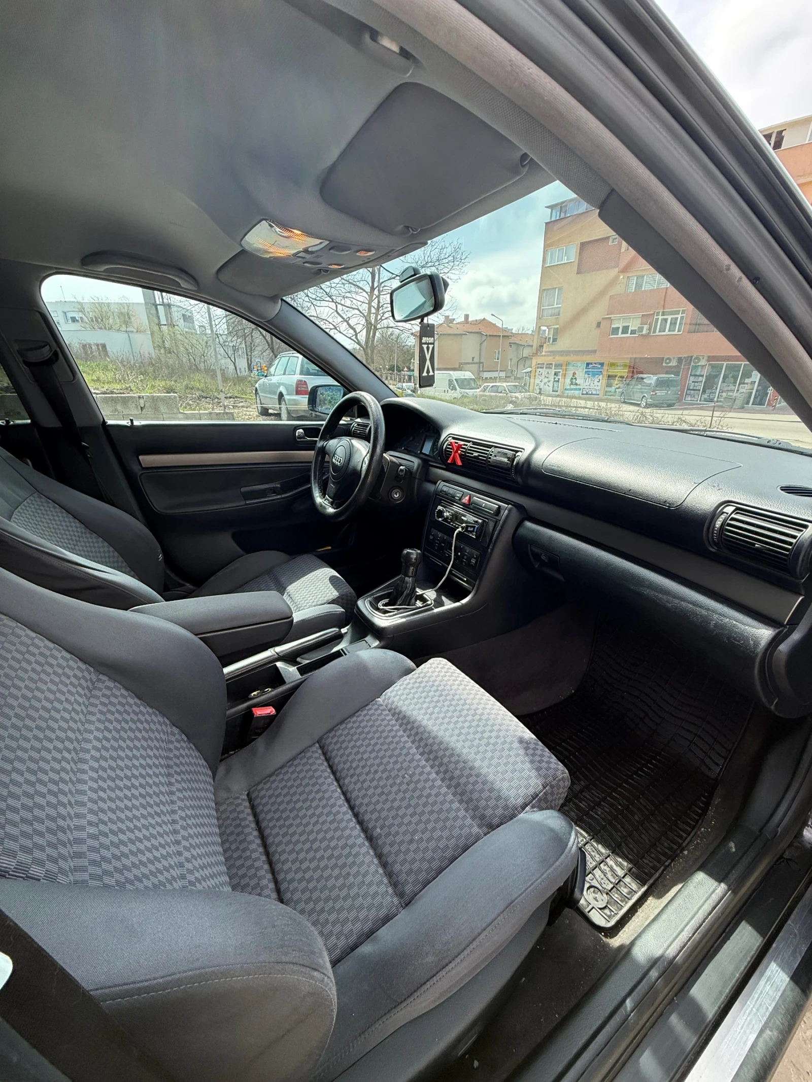 Audi A4 1.9 tdi 116 к.с., снимка 7 - Автомобили и джипове - 54017627