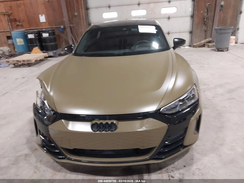 Audi E-Tron GT Rs Quattro, снимка 12 - Автомобили и джипове - 54400809