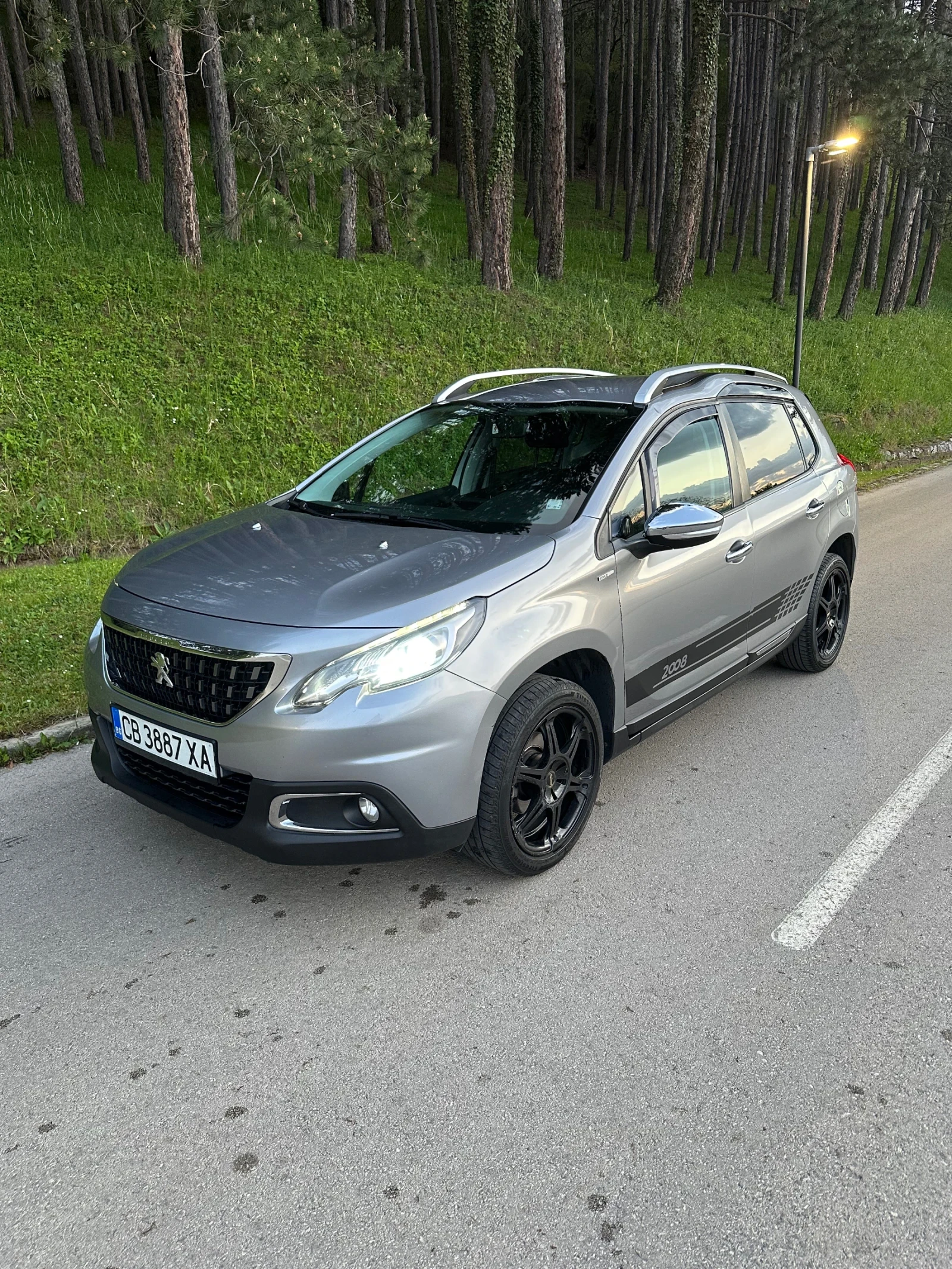 Peugeot 2008, снимка 8 - Автомобили и джипове - 54550532