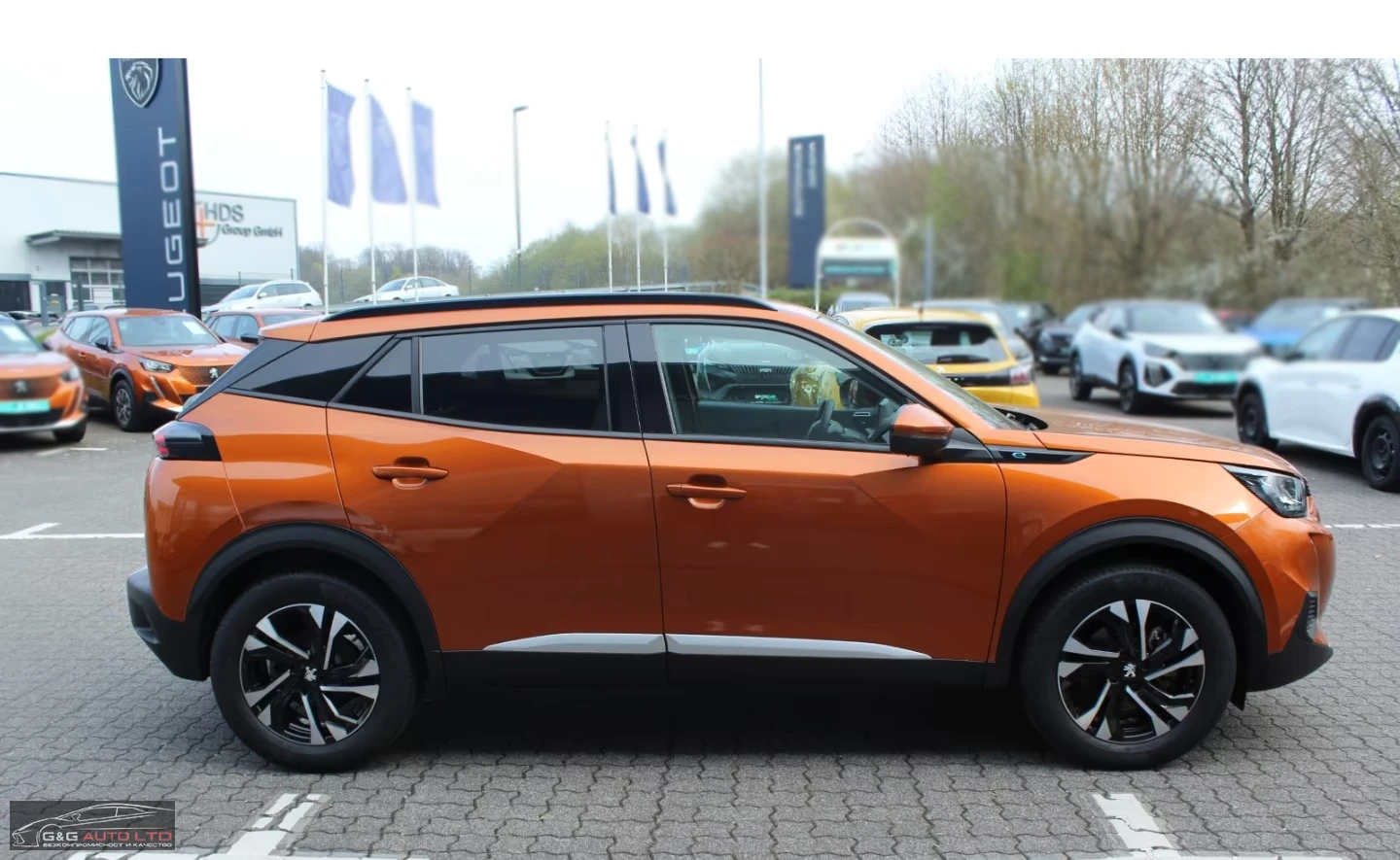 Peugeot 2008 ALLURE/136HP/ACC/NAVI/CAM/226h, снимка 4 - Автомобили и джипове - 54567653