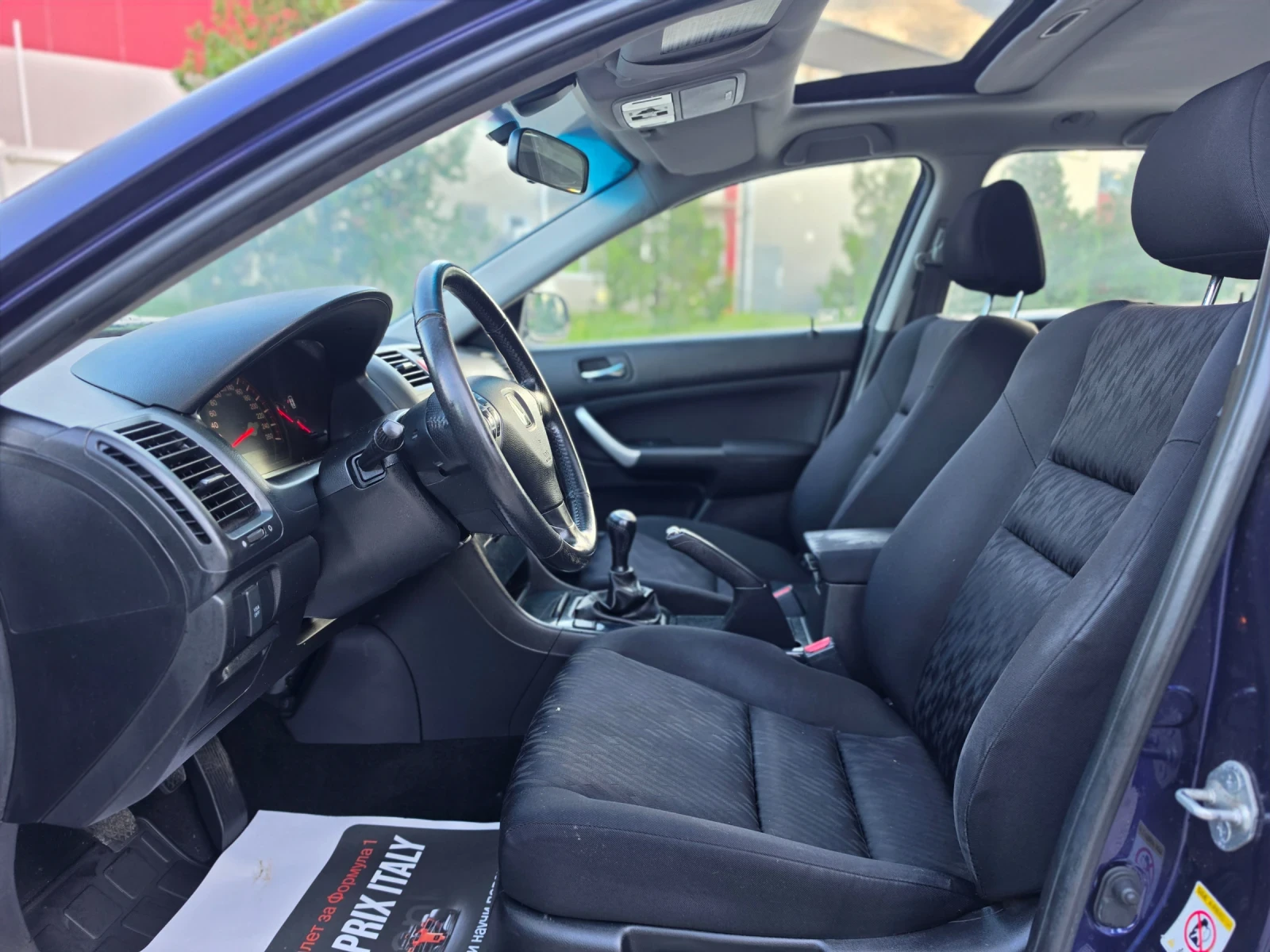 Honda Accord 2.2i-CDTi 140hp * НАВИ * ПОДГРЕВ *  EURO 4 * , снимка 15 - Автомобили и джипове - 54663489
