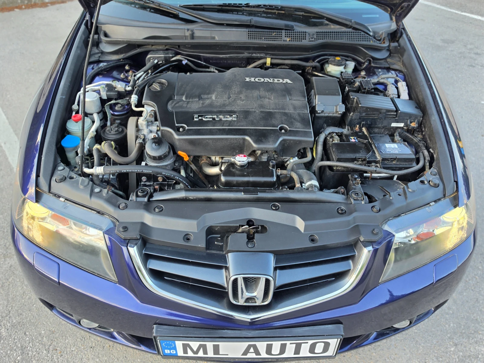 Honda Accord 2.2i-CDTi 140hp * НАВИ * ПОДГРЕВ *  EURO 4 * , снимка 3 - Автомобили и джипове - 54663489