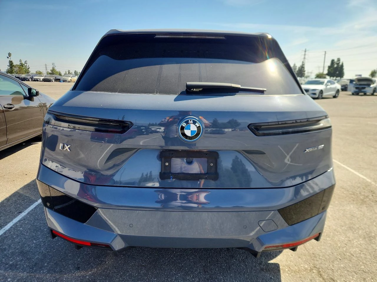 BMW iX xDrive50, снимка 5 - Автомобили и джипове - 54705954
