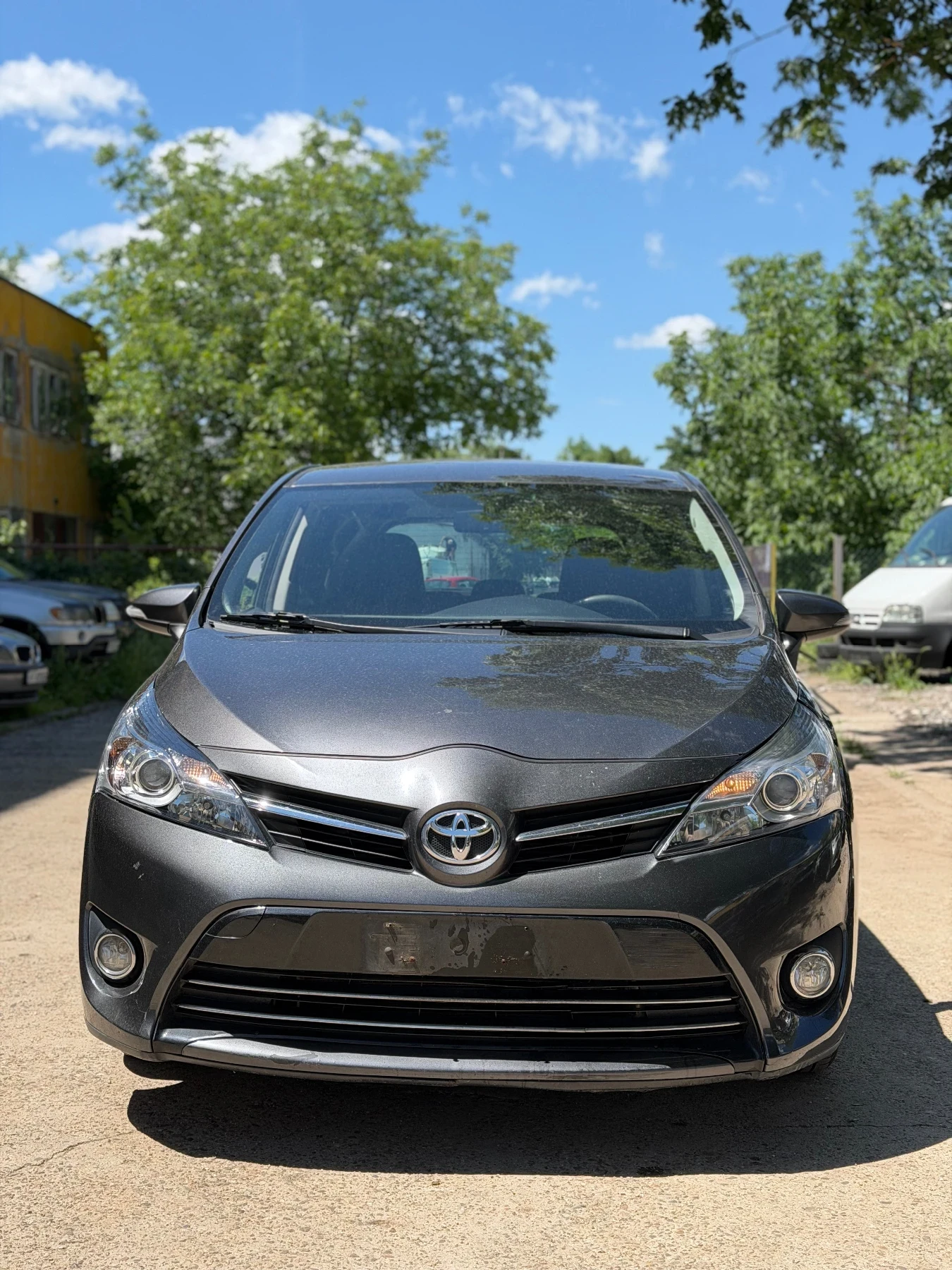 Toyota Verso, снимка 7 - Автомобили и джипове - 54715990
