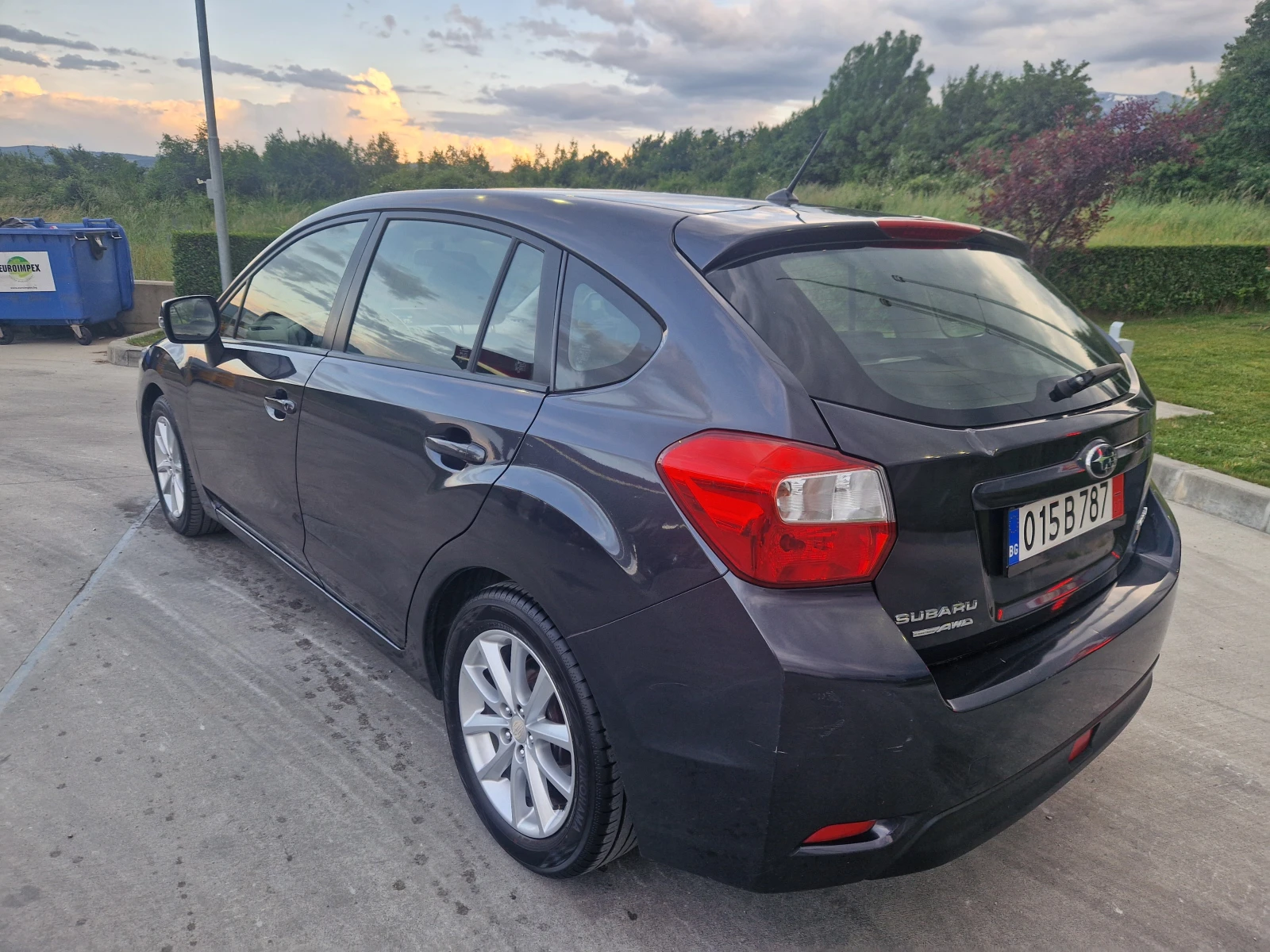 Subaru Impreza 1.6I/4х4/114кс, снимка 5 - Автомобили и джипове - 54743761
