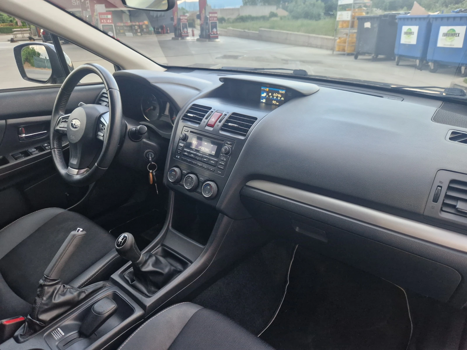 Subaru Impreza 1.6I/4х4/114кс, снимка 15 - Автомобили и джипове - 54743761