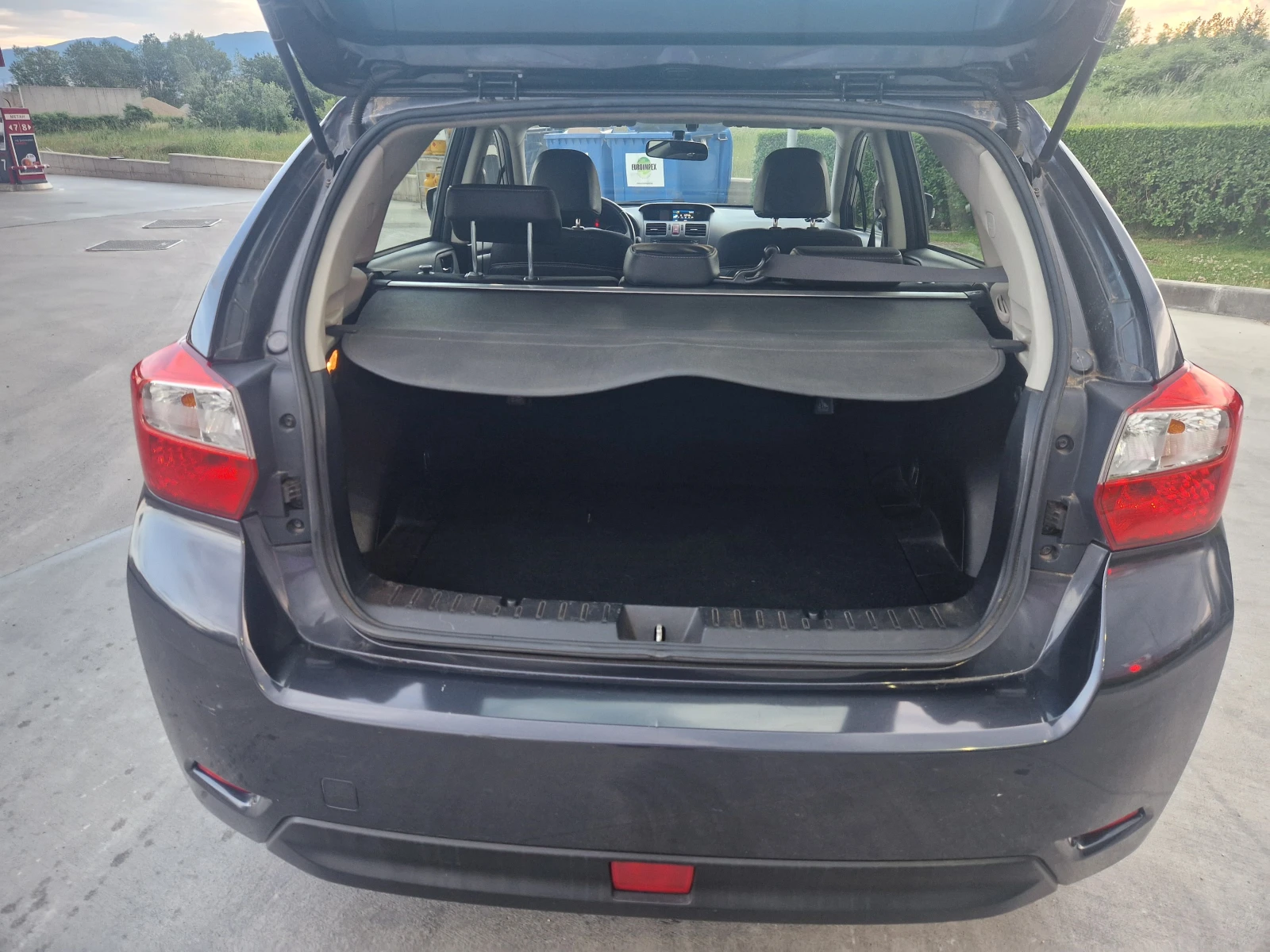 Subaru Impreza 1.6I/4х4/114кс, снимка 12 - Автомобили и джипове - 54743761