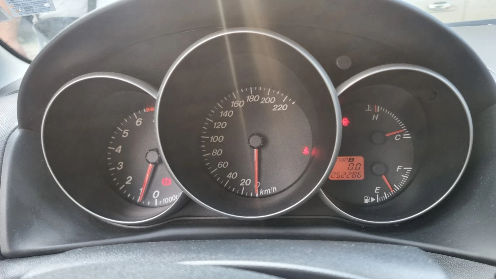 Mazda 3, снимка 11 - Автомобили и джипове - 54799330