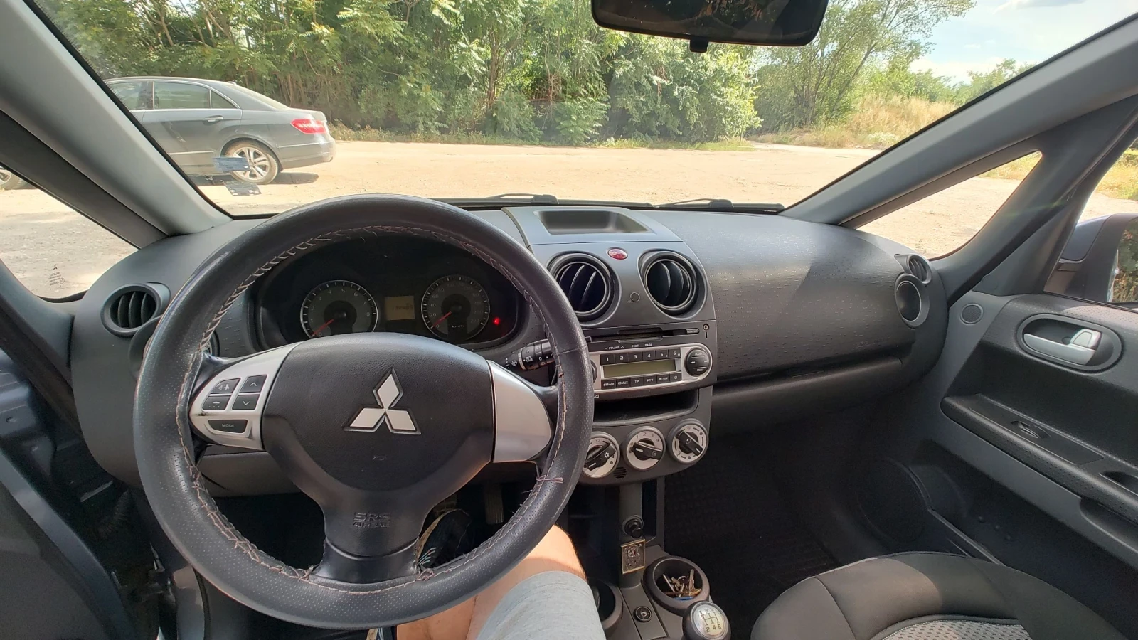 Mitsubishi Colt, снимка 8 - Автомобили и джипове - 54980963