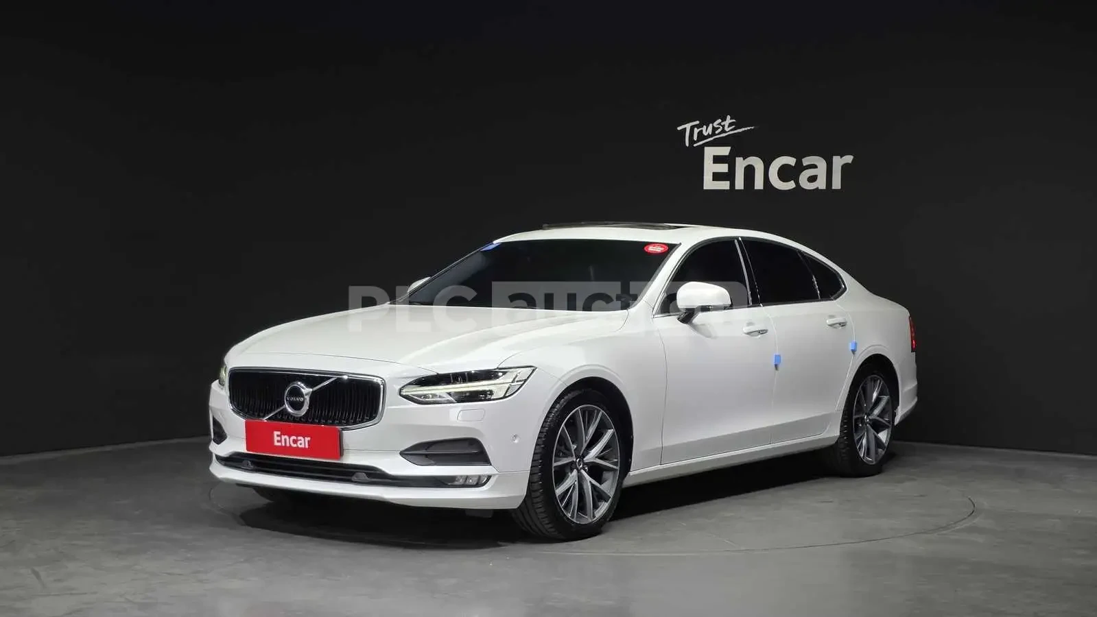Volvo S90 D5 MOMENTUM/CAM/PANO/HEAD UP/