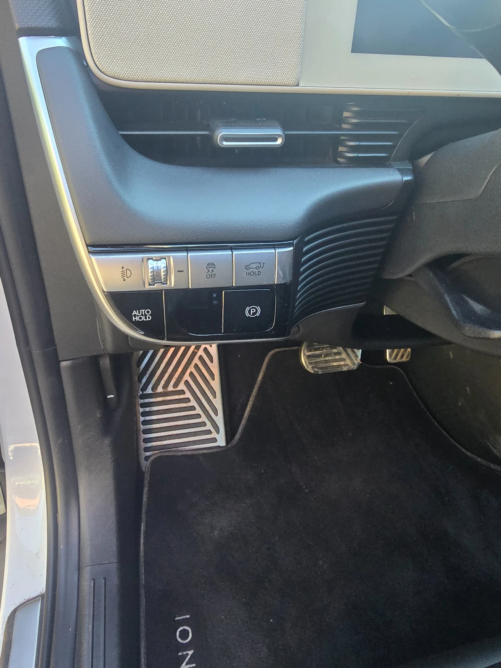Hyundai Ioniq 5 40хил.км/HEADUP/360/HTRAC!, снимка 12 - Автомобили и джипове - 55236017