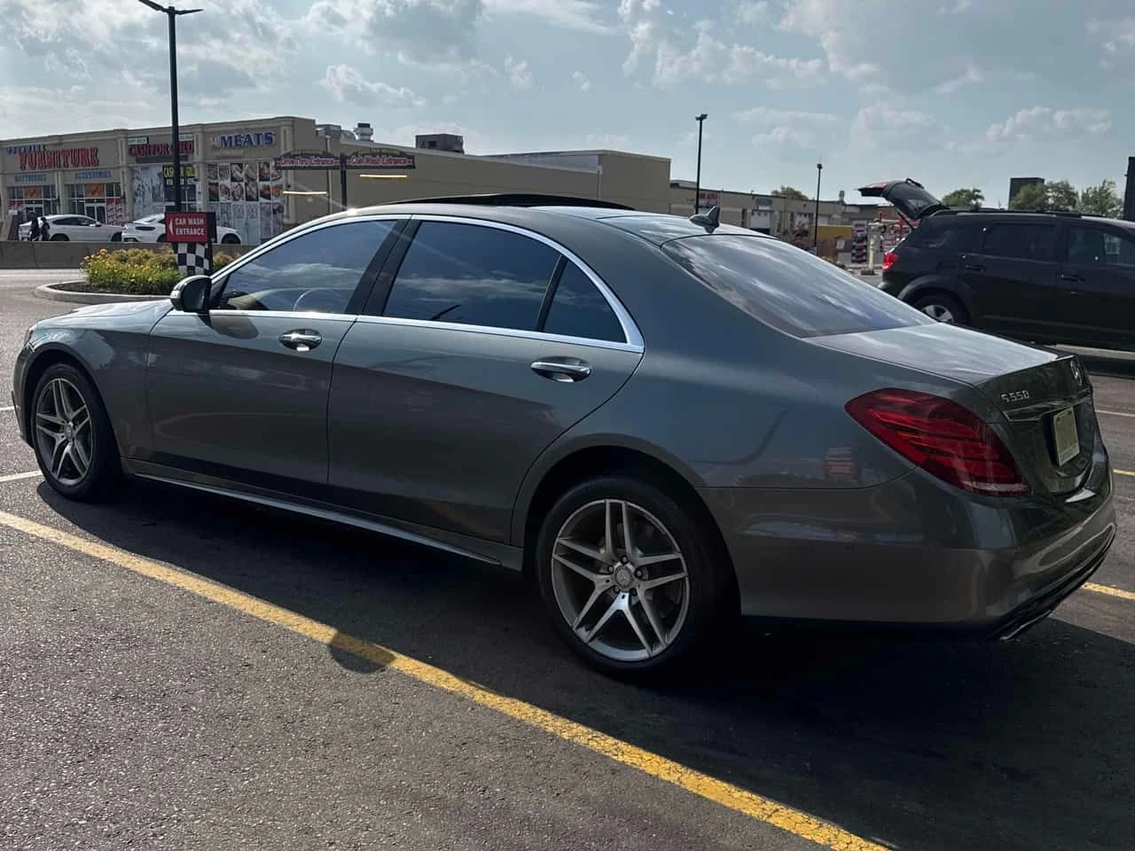 Mercedes-Benz S 550 * 4dr Sdn 4MATIC LWB * CARFAX * БЕЗ ПЪРВОНАЧАЛНА В, снимка 4 - Автомобили и джипове - 55343729