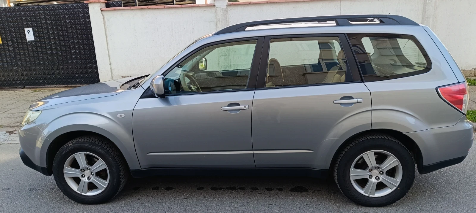 Subaru Forester С ГАЗ, снимка 8 - Автомобили и джипове - 55364394